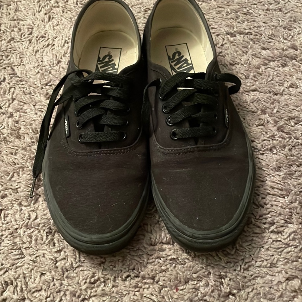 Barley worn VANS , size 9 women’s